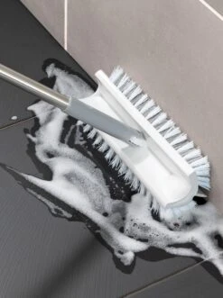 Besen - Silberfarben